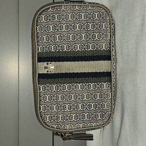 Tory Burch Gemini Link Wristlet